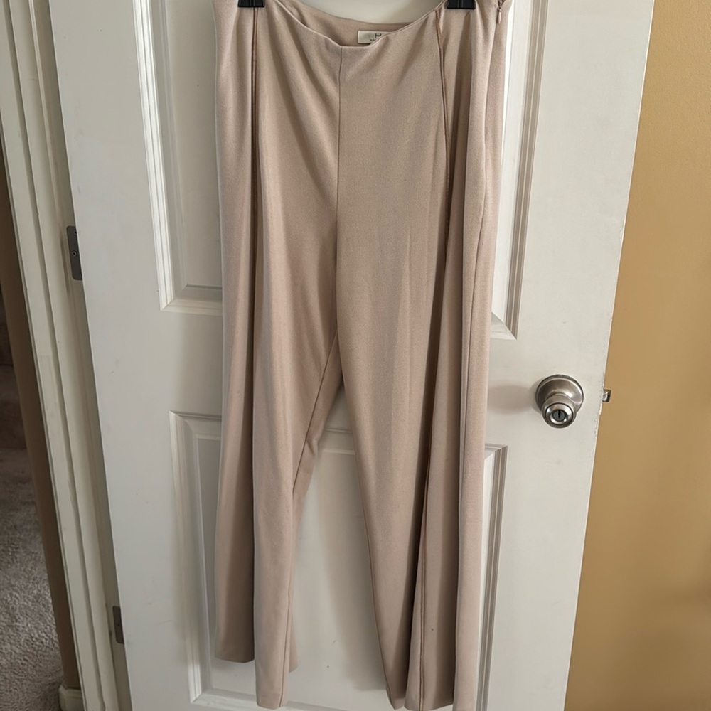 Women’s trousers.